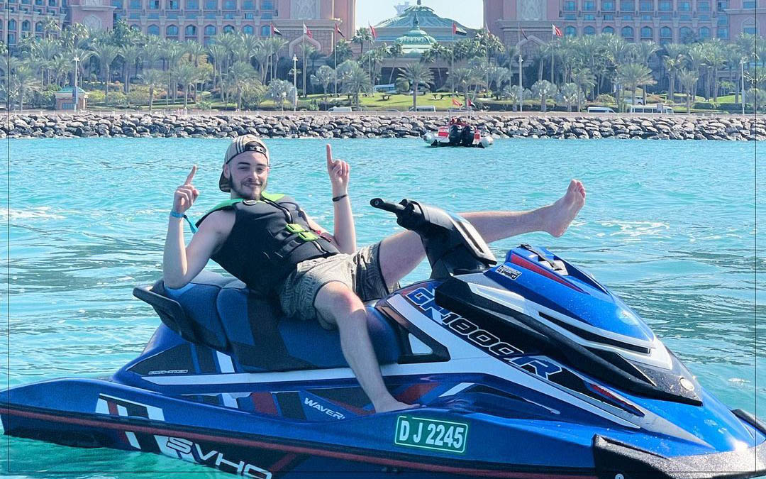Do Jet Skis Turn Around When You Fall Off