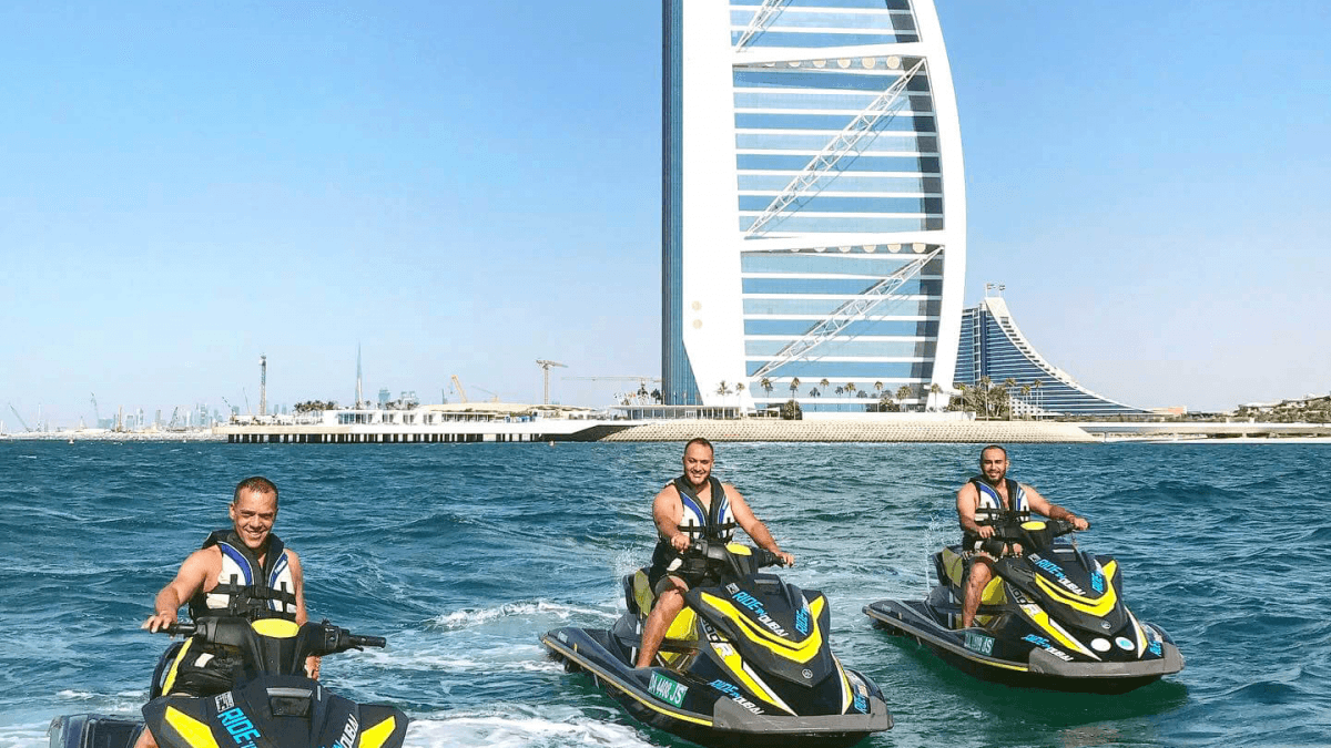 Our Best Tips To Stay Safe While Jet Skiing