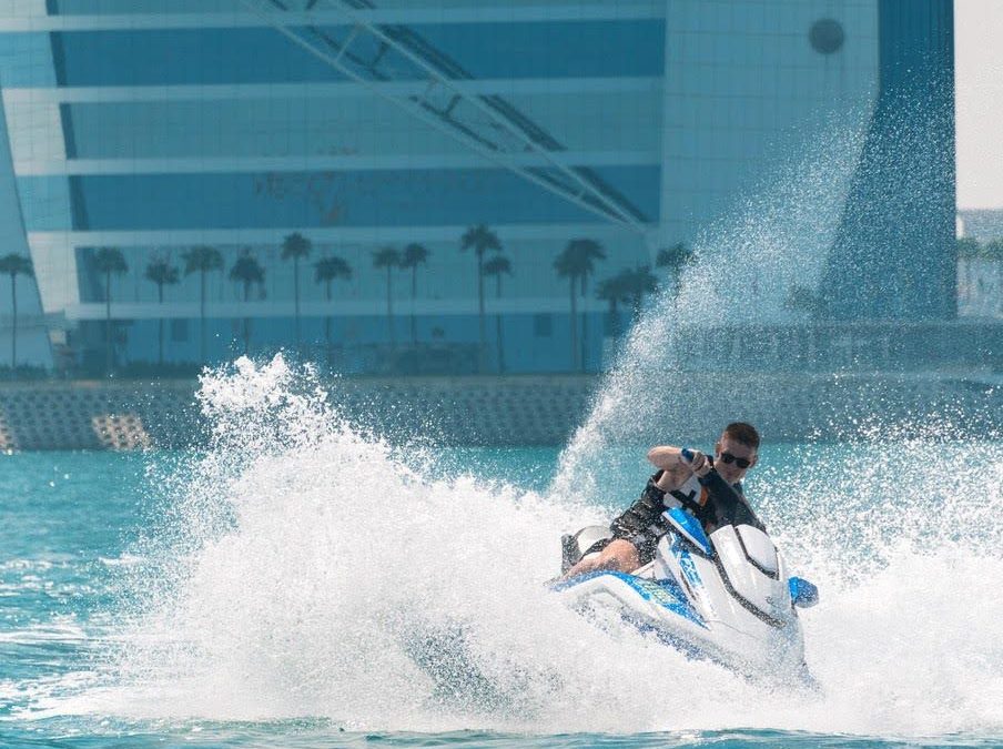 8 Water Sports You Must Try in Dubai